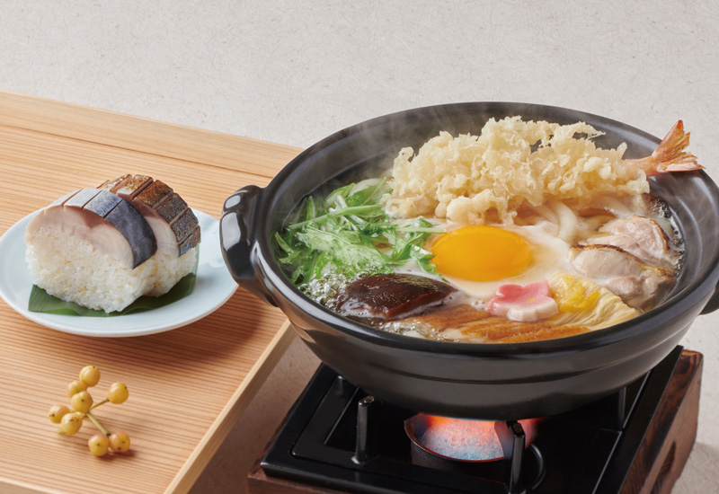 かごの屋 鍋焼きうどん～さば棒寿司付～