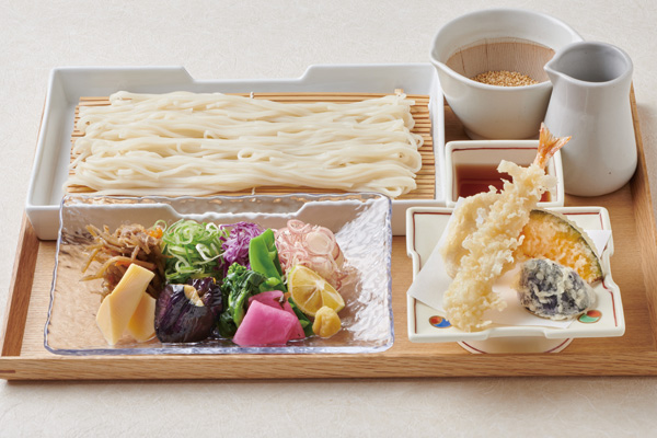かごの屋 彩菜うどんと天ぷらセット
