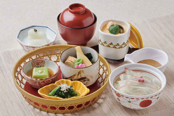 かごの屋 小ぶり鯛めしと春の籠盛り3種セット